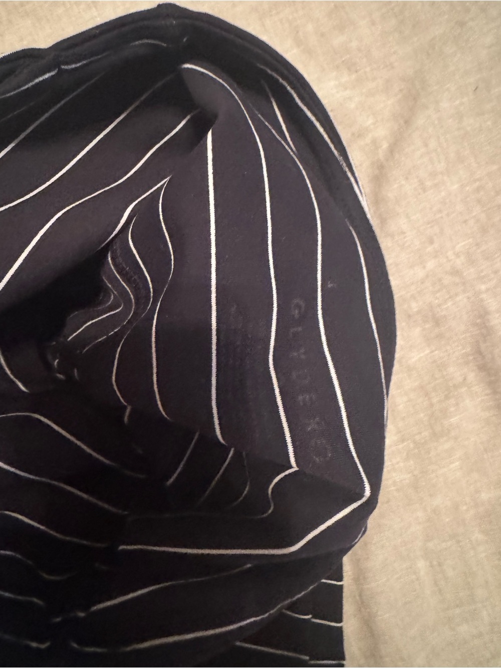 2 Pair of like new leggings- Women’s Teal Leggings & Black Striped Leggings - S - Picture 6 of 6